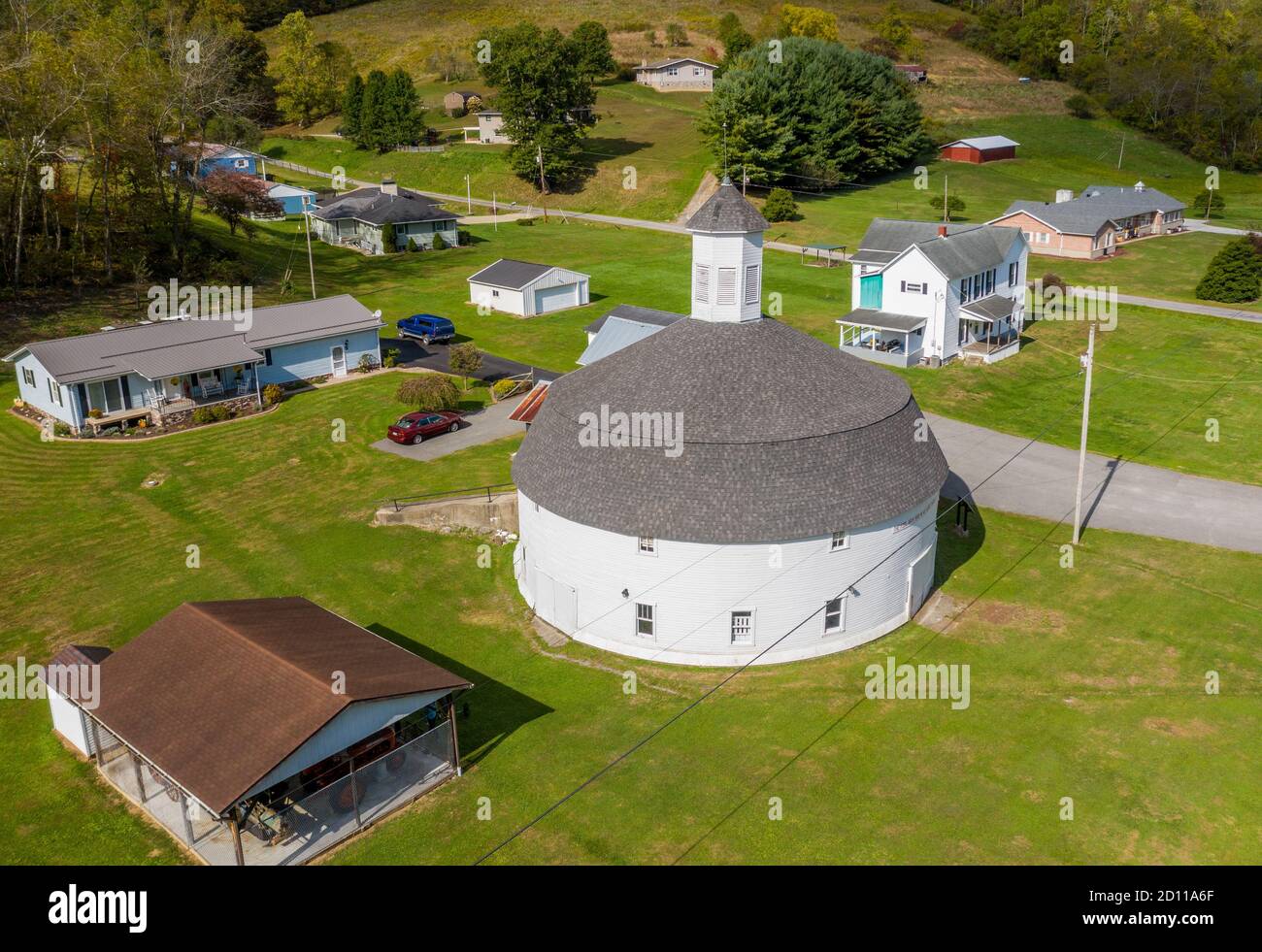 Old Dome Barn High Resolution Stock Photography And Images Alamy
