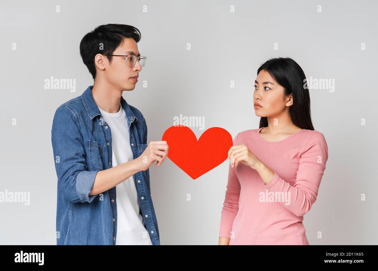 Asian Heart Symbol Couple High Resolution Stock Photography and Images ...