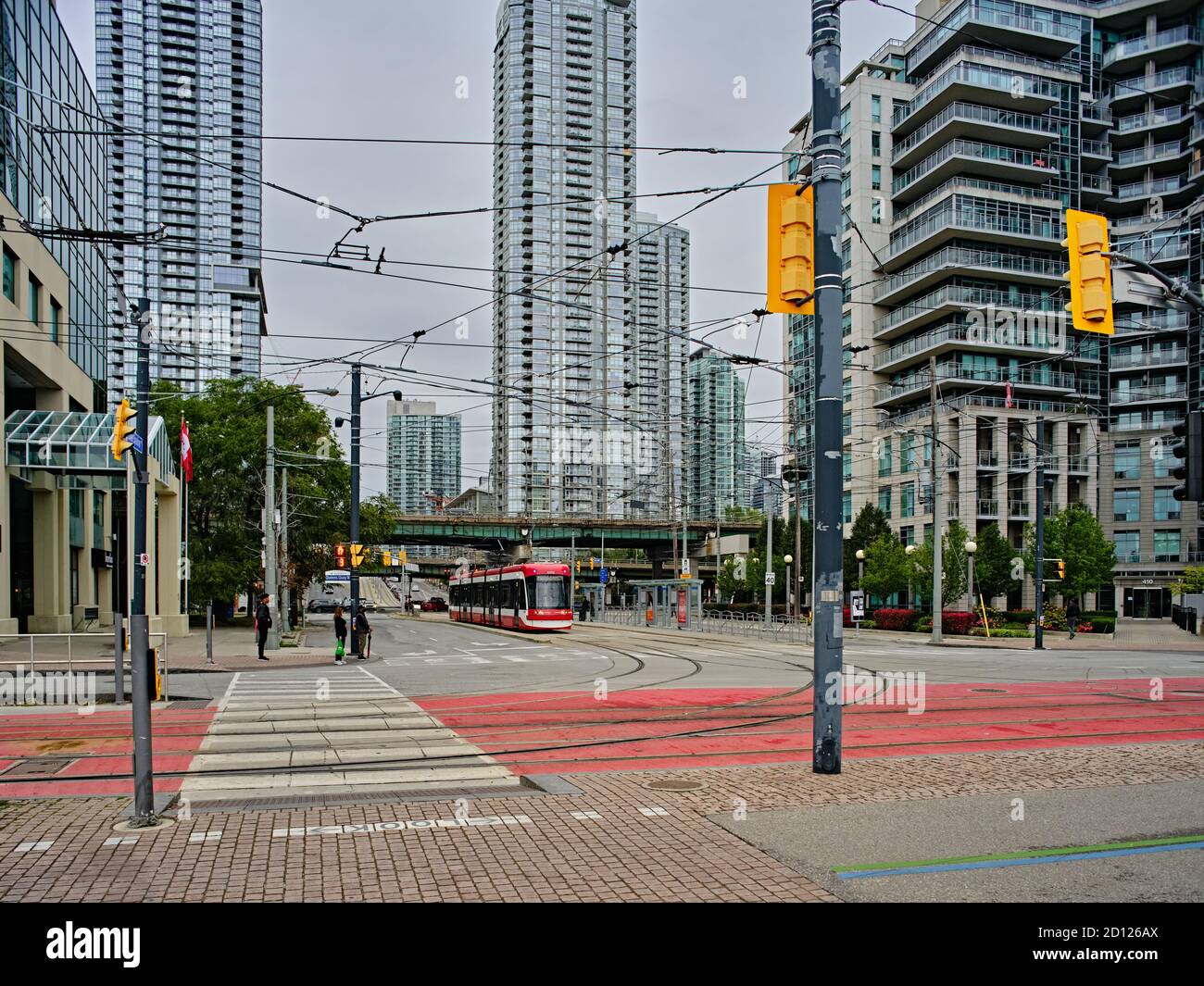 Harbourfront district hi-res stock photography and images - Alamy