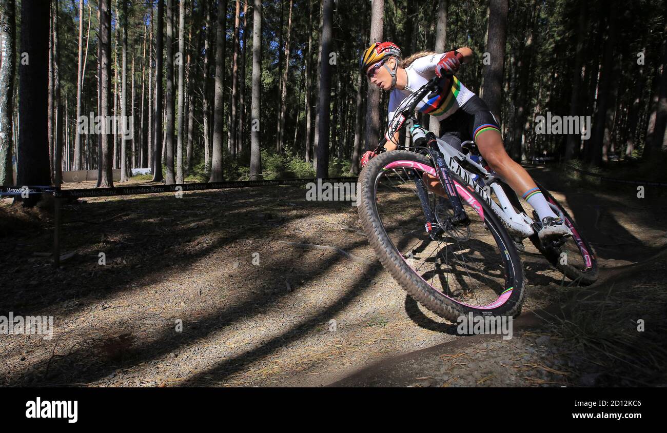 Pauline Ferrand Prevot from France competes in women s Elite