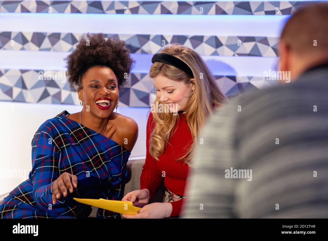 Tv presenters hires stock photography and images Alamy