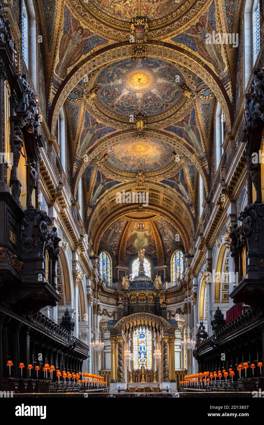 London, UK. The interior of St. Paul's Cathedral, designed by Sir Christopher Wren Stock Photo