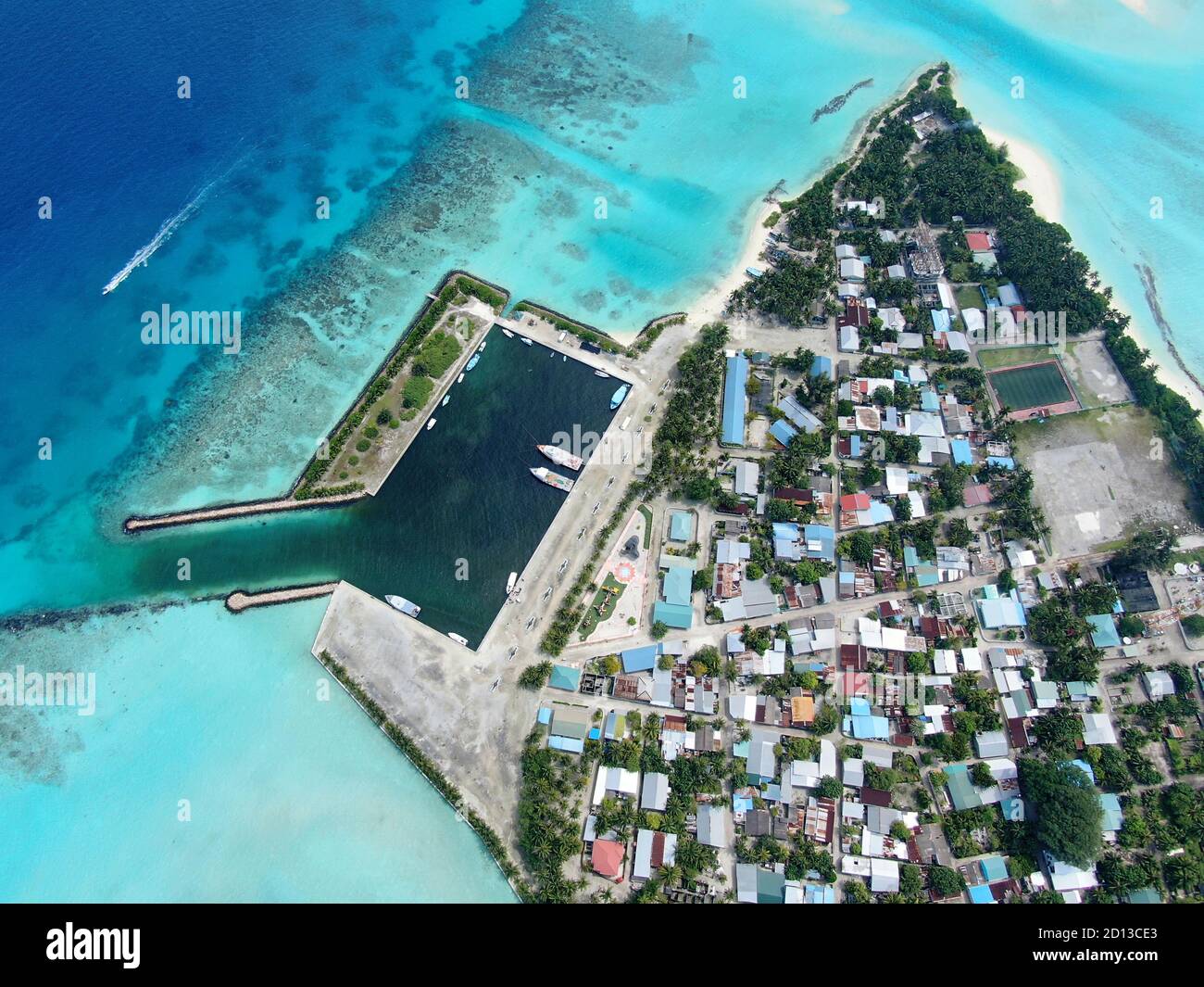 Maldive Mathiveri tropical island aerial top view Stock Photo - Alamy