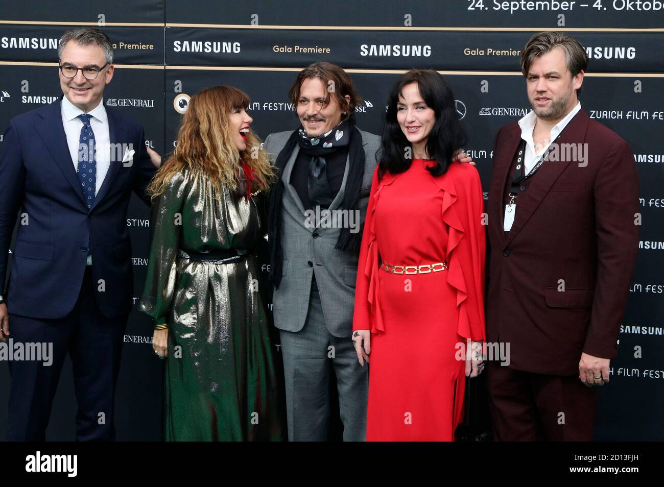 Christian Junge, Victoria Mary Clarke, Johnny Depp, Gina Deuters and