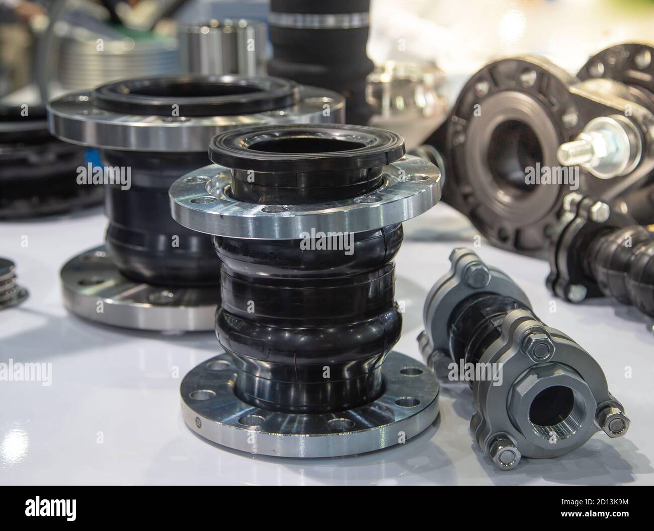 Industrial process piping parts bellow flexible joint for expansion in