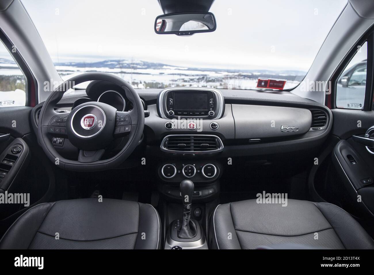 Fiat 500 interior hi-res stock photography and images - Alamy