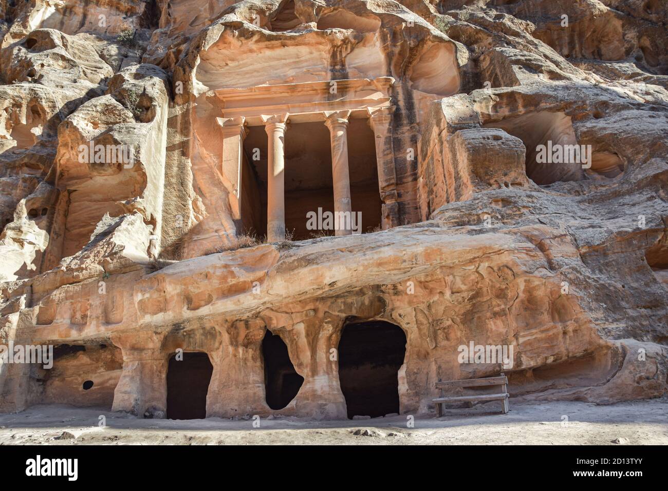 Red cave petra hi-res stock photography and images - Alamy