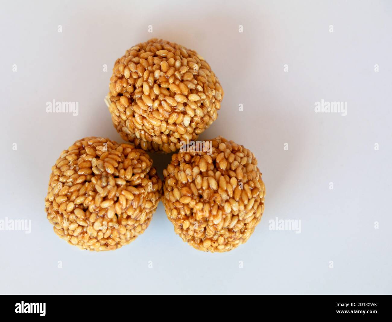White sesame seed balls made with heated jiggery, tasty and nutritious