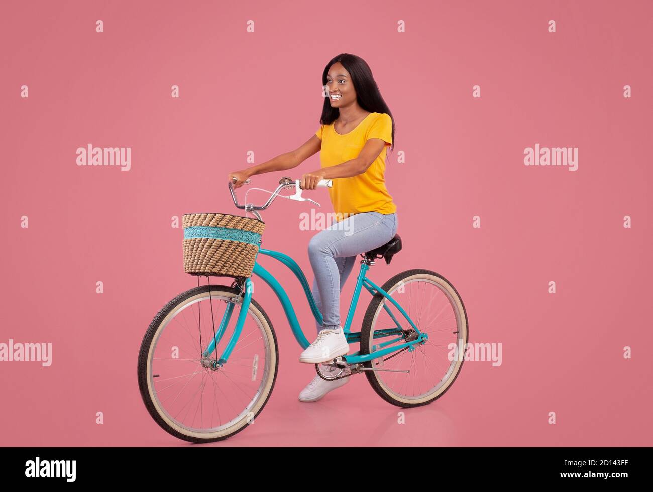Casual bike outlet riding clothes
