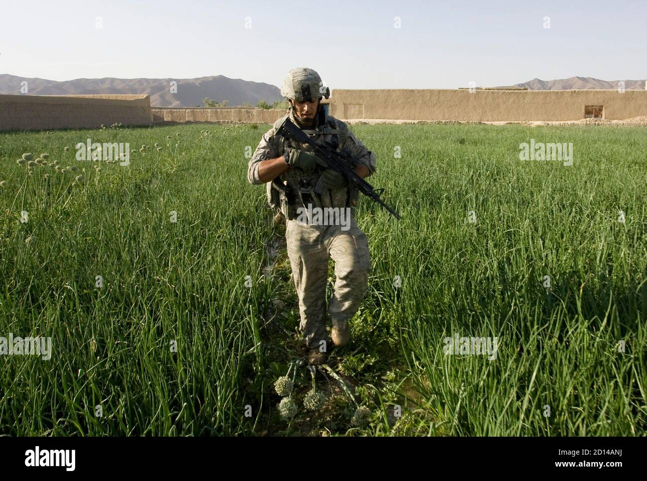 Counter improvised explosive device cied hi-res stock photography and ...