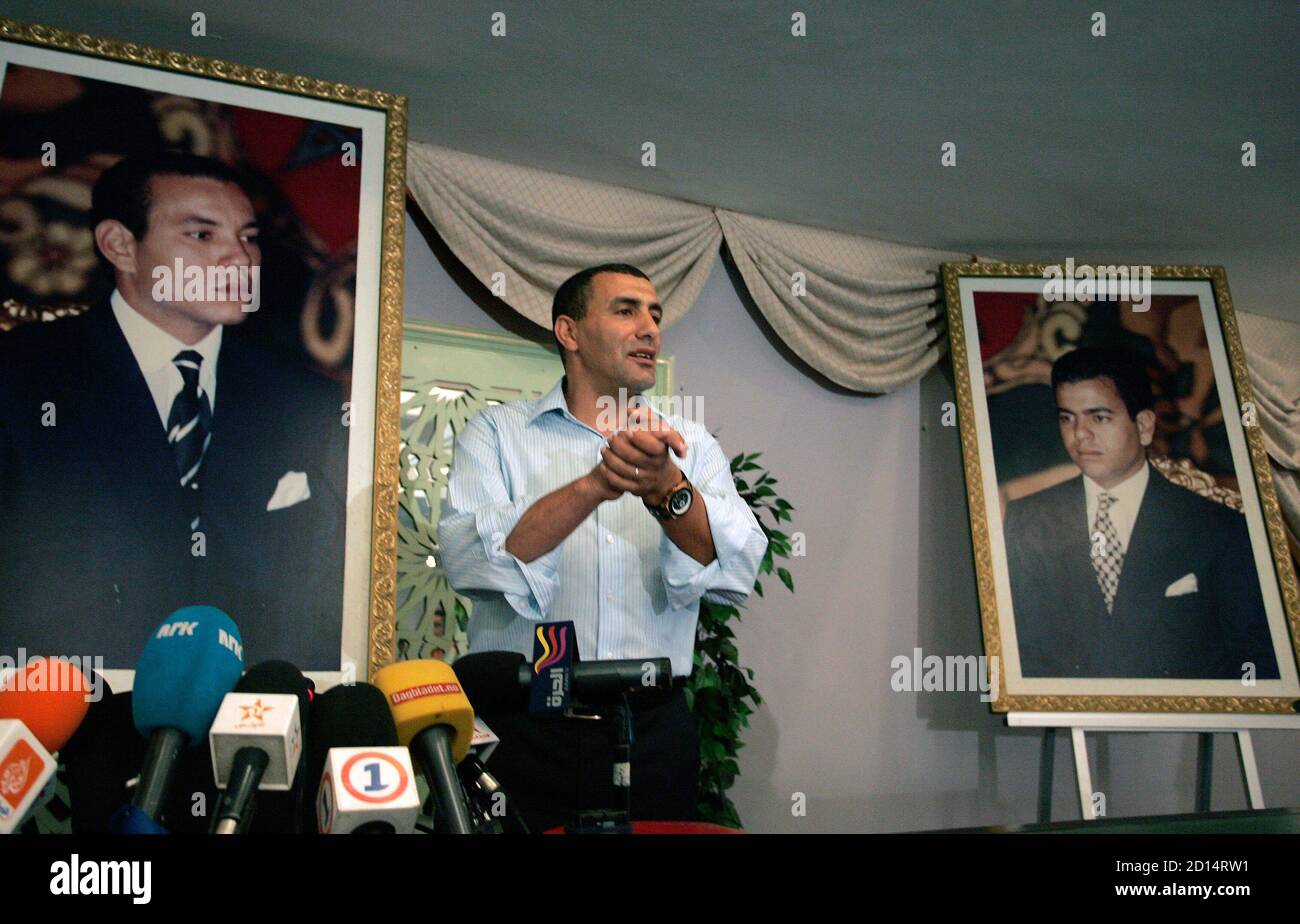 Former Moroccan Olympic champion Khalid Skah arrives to his news conference in Rabat August 2009. A child custody battle between Skah and his Norwegian wife has strained diplomatic ties after