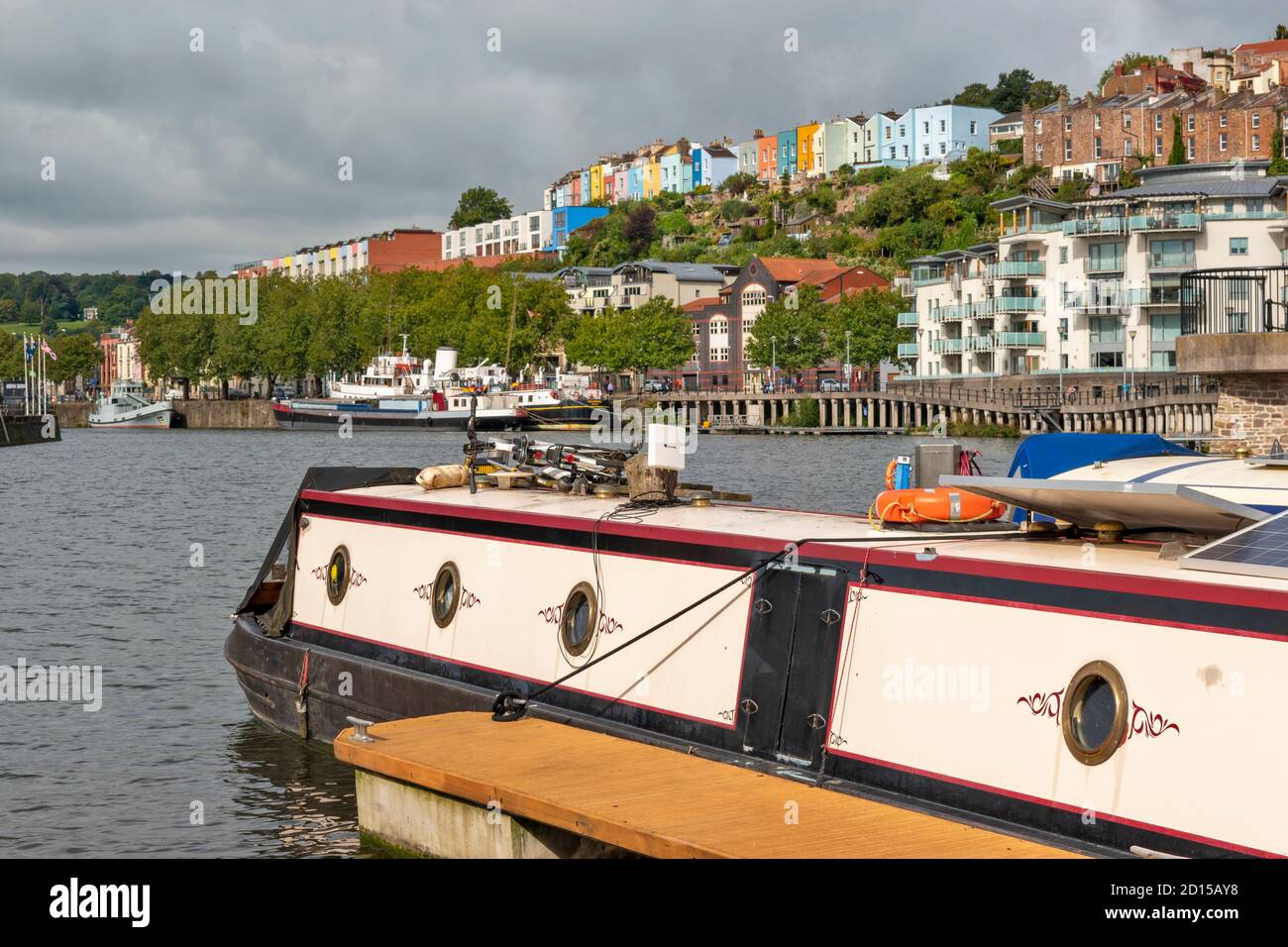 BRISTOL CITY HOUSEBOAT MOORED IN THE HARBOUR AT HOTWELLS COLOURED