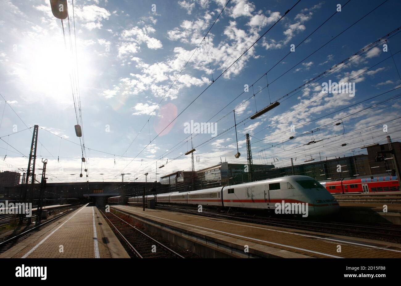 Unions representing thousands workers hires stock photography and images Alamy