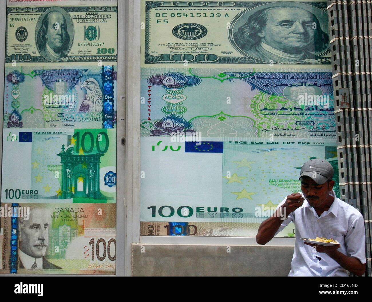 Page 2 Pakistani Rupee High Resolution Stock Photography And Images Alamy