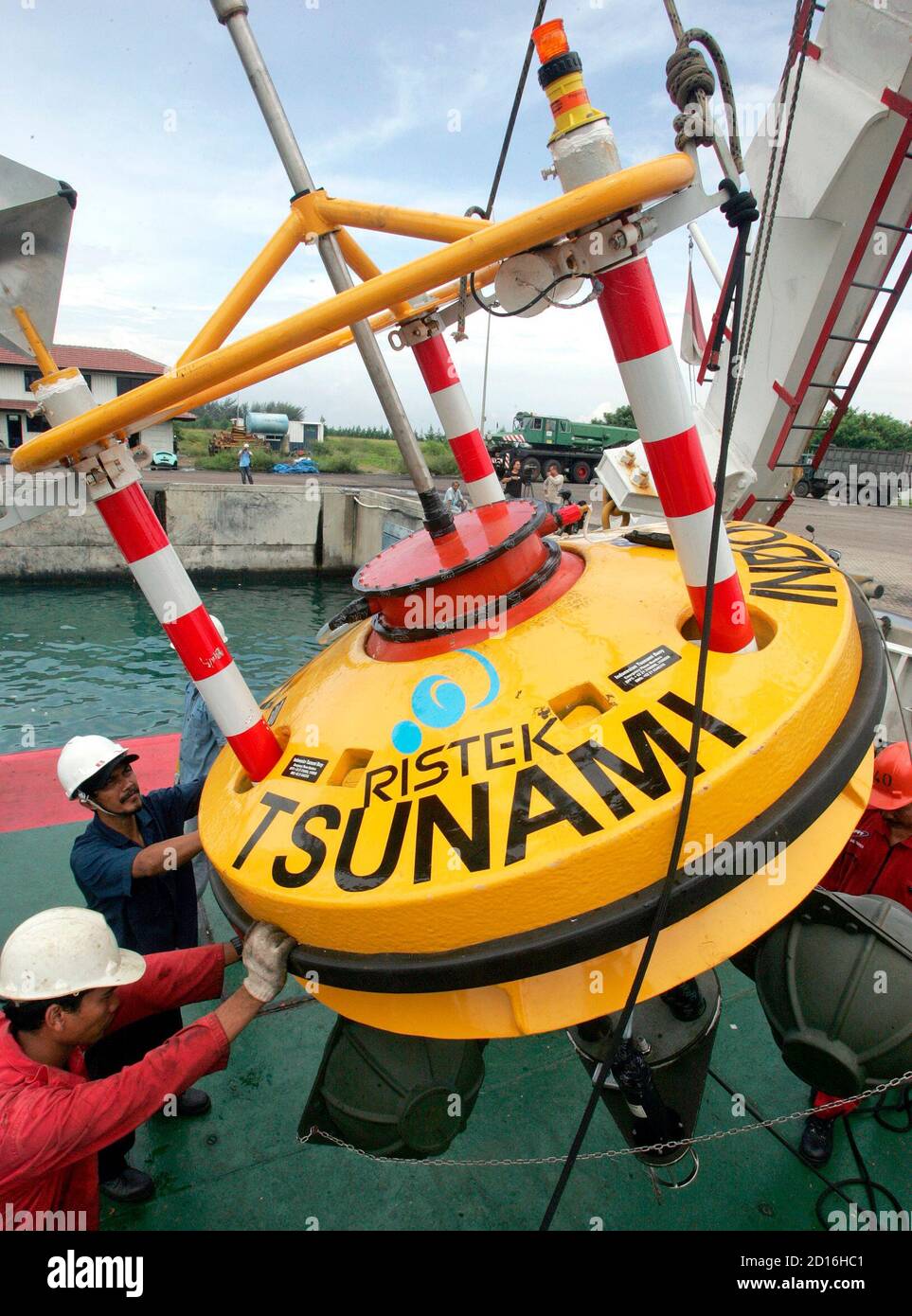 Hawaii tsunami warning buoys