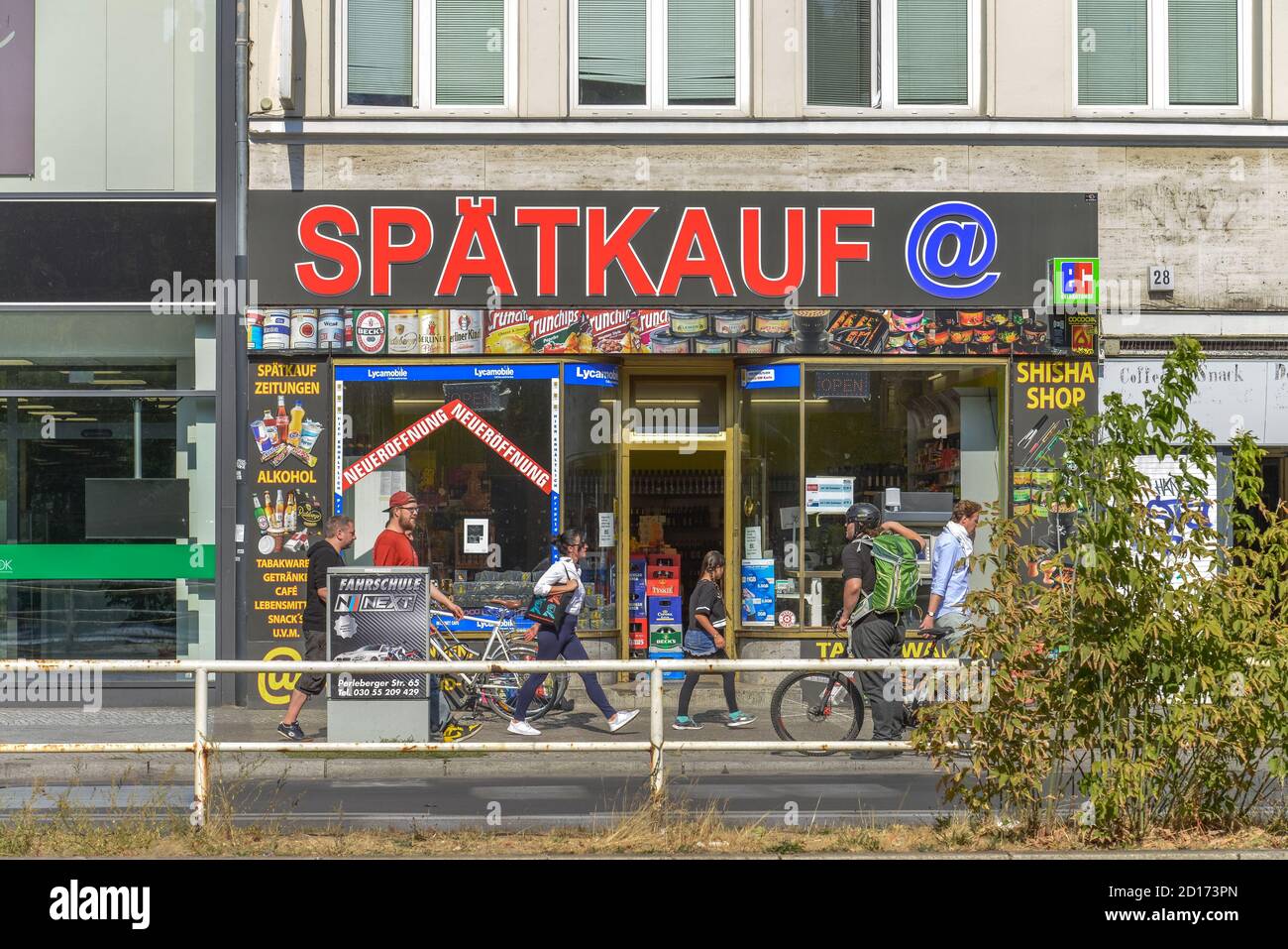 Late purchase, Turmstrasse, Moabit, middle, Berlin, Germany, Spätkauf, Mitte, Deutschland Stock Photo