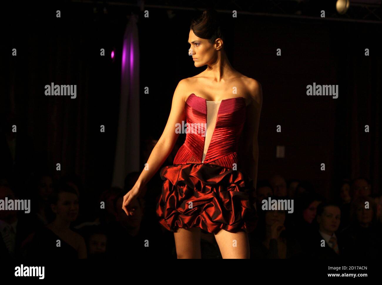 A model presents a creation by designer Barbara Leber during a fashion show  in Budapest January 22, 2010. REUTERS/Karoly Arvai (HUNGARY - Tags: FASHION  Stock Photo - Alamy