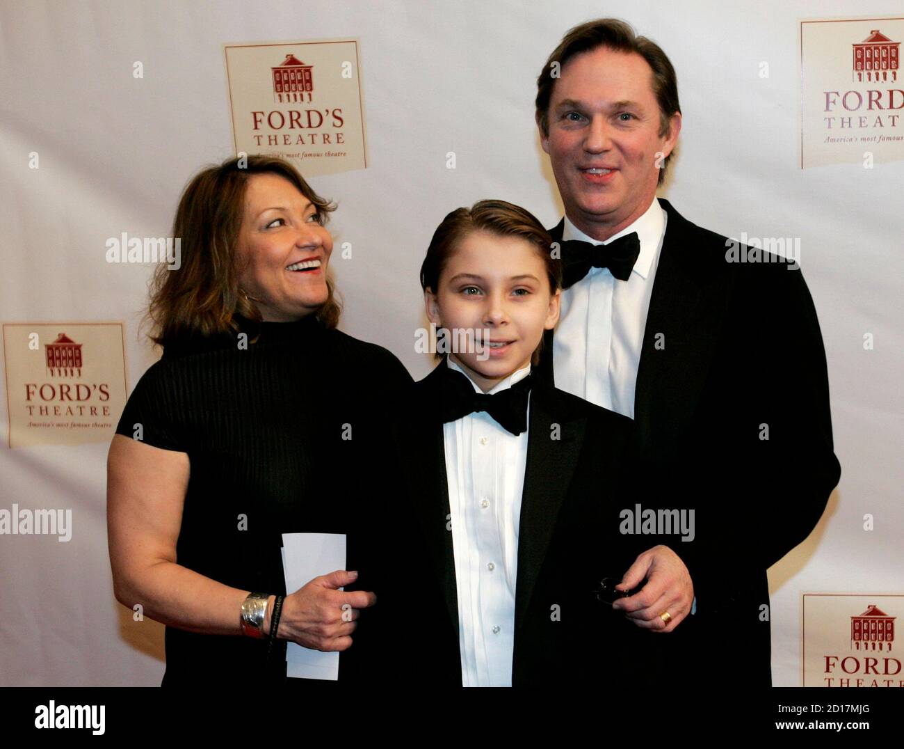 Georgiana bischoff and richard thomas hi-res stock photography and