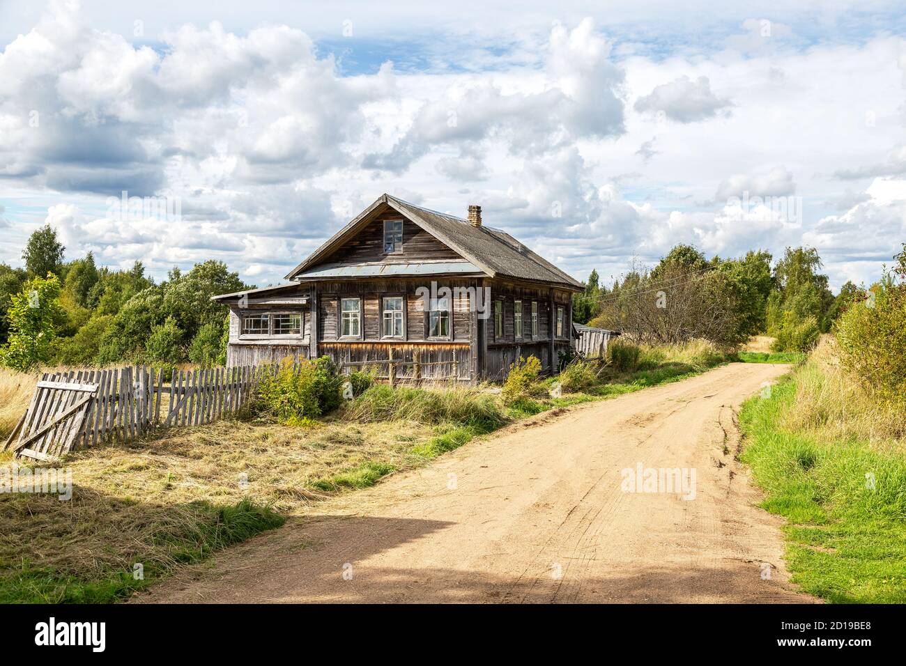 Abandoned old rural wooden house in russian village in summer sunny day ...