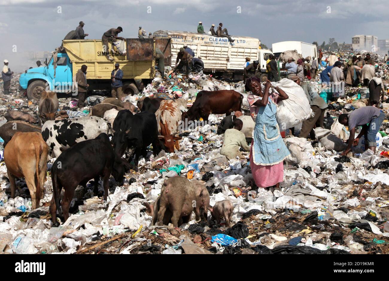 Chemical waste disposal site hires stock photography and images Alamy