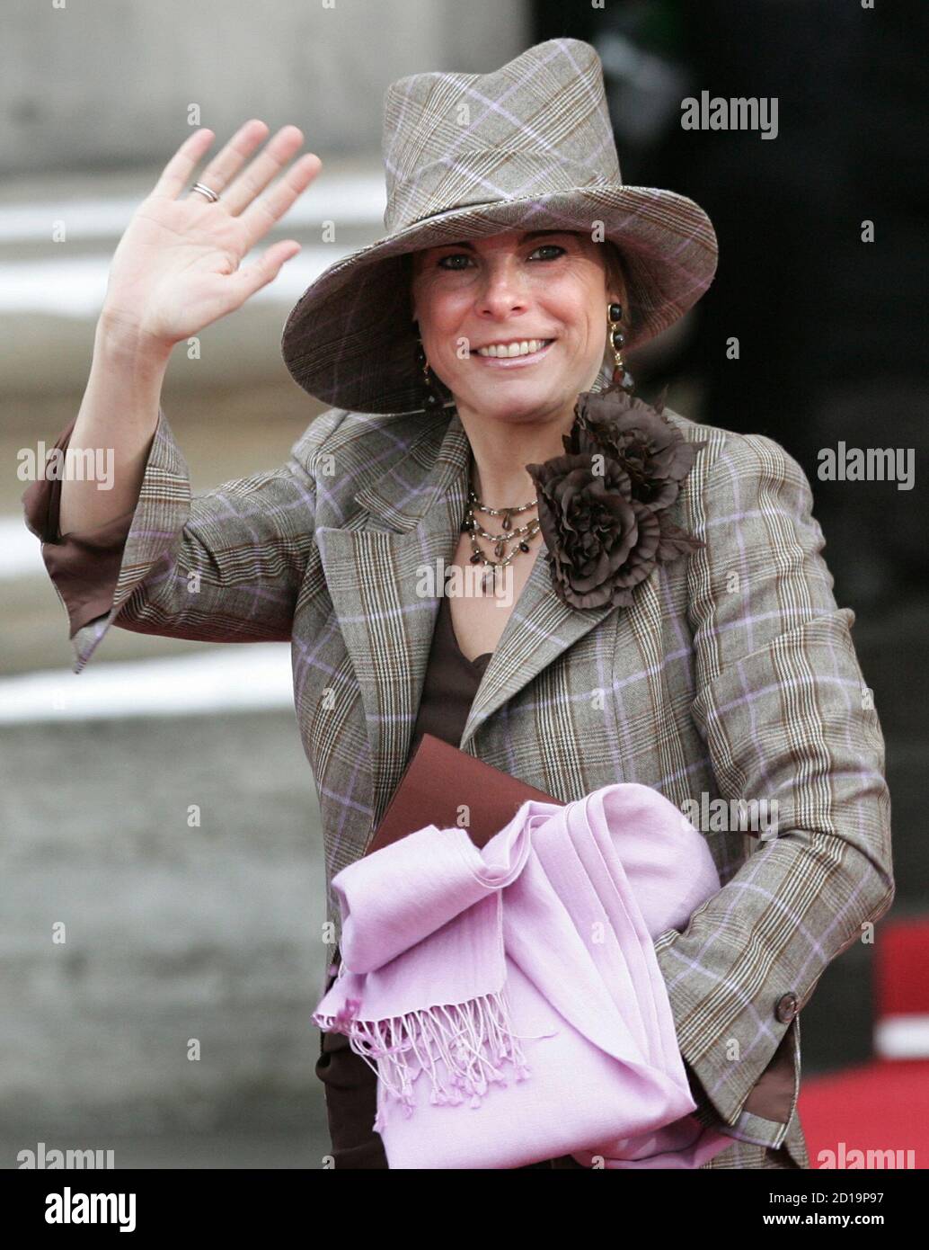 palace chapel hires stock photography and images Alamy