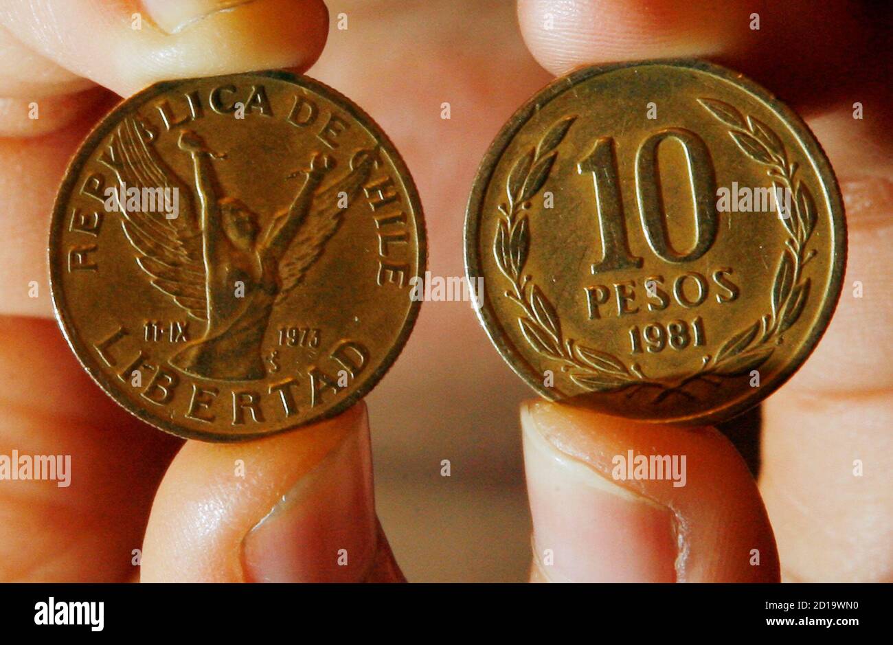 1973 coins hi-res stock photography and images - Alamy