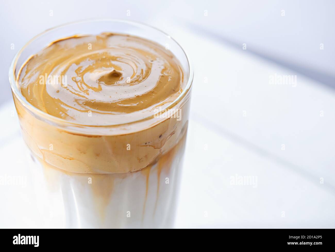 Instant online coffee foam