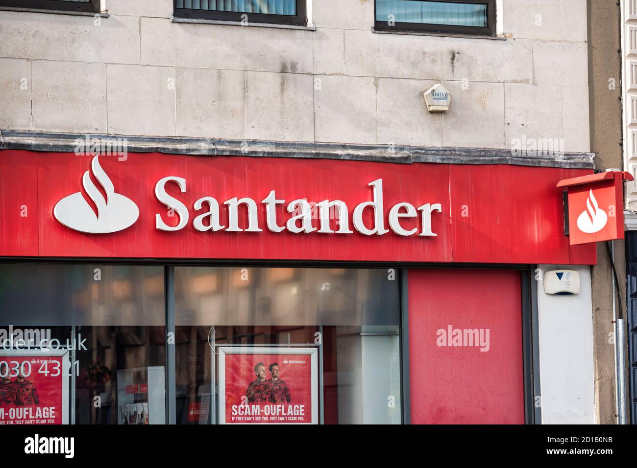 Page 2 Santander Group High Resolution Stock Photography And Images Alamy