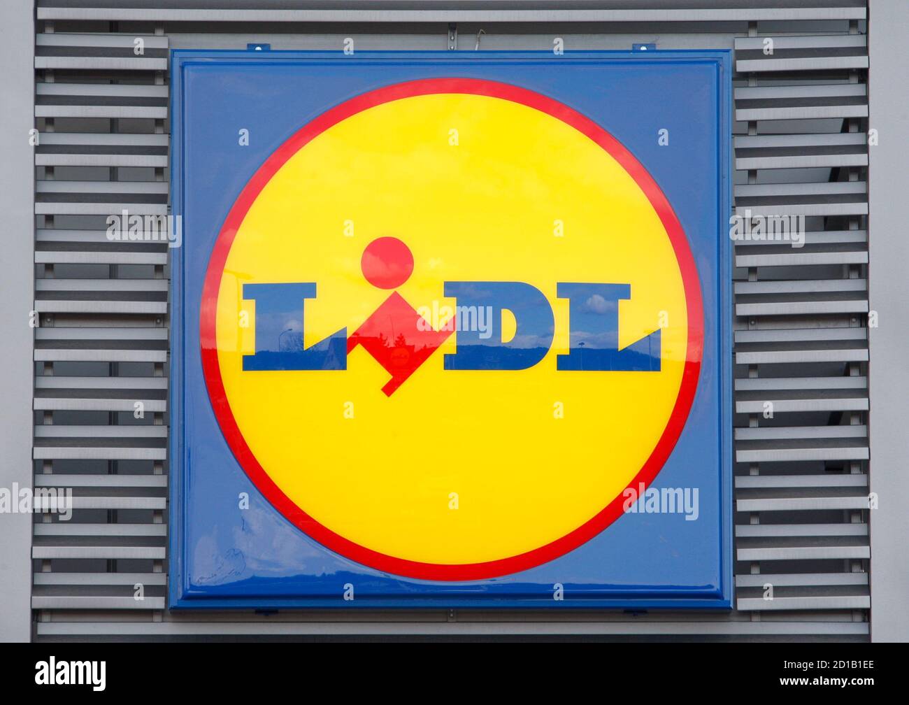 The logo at the entrance of the new Lidl supermarket is pictured in Kloten  near Zurich March 11, 2009. The discount supermarket chain will open its  thirteen first supermarkets in Switzerland on