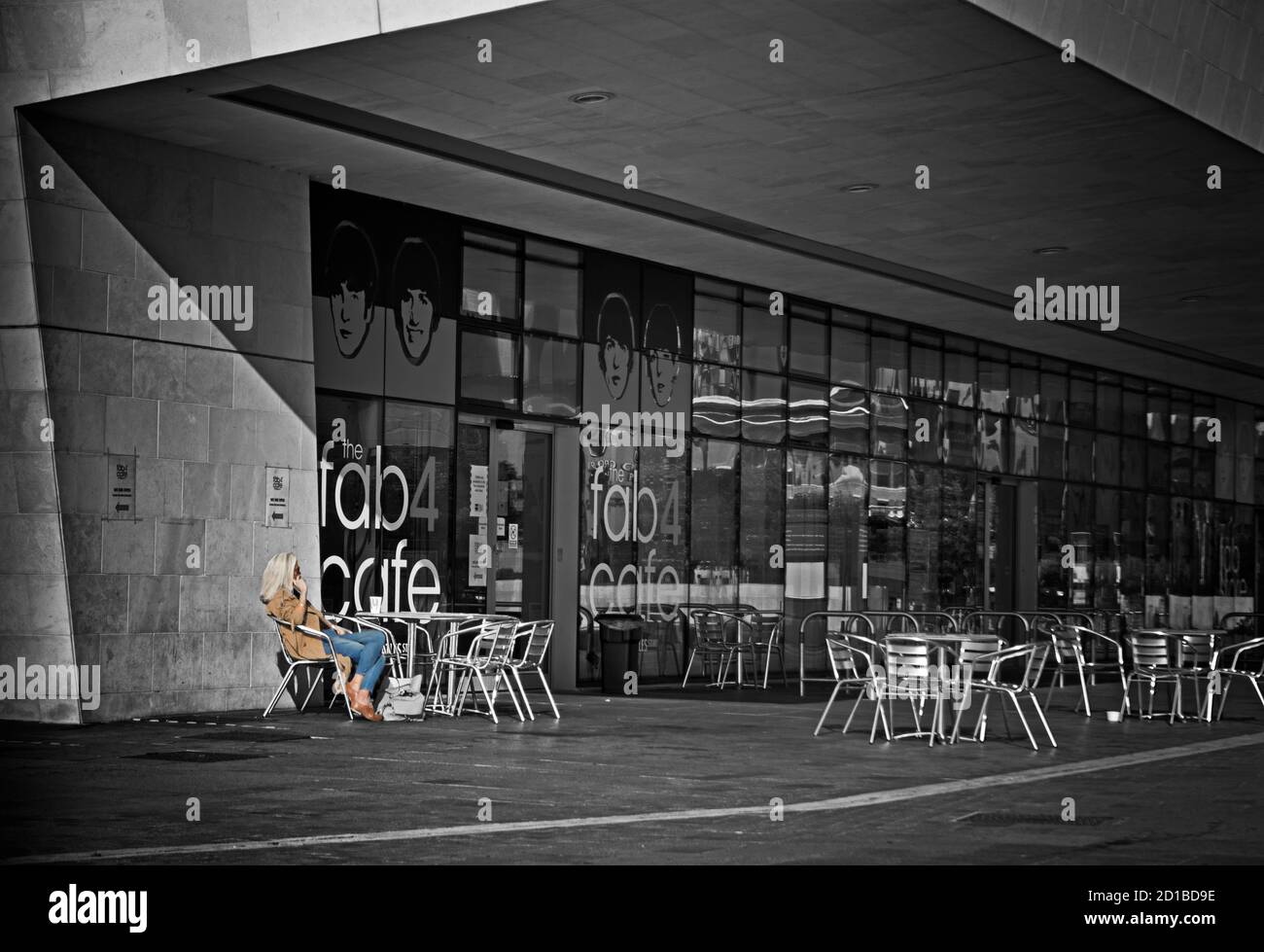 Pier black white mono hi-res stock photography and images - Alamy