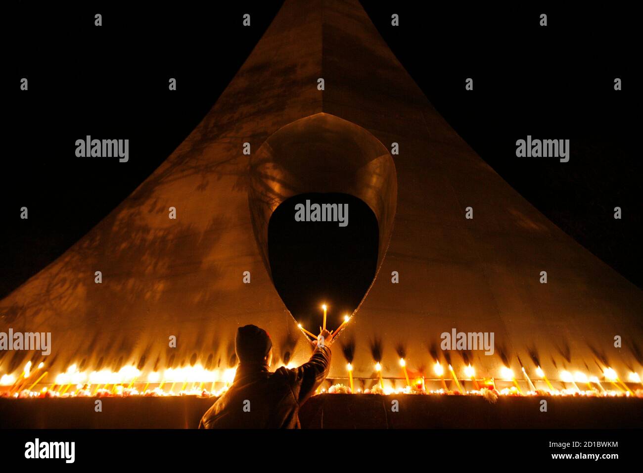 Mine explosions memorial hires stock photography and images Alamy