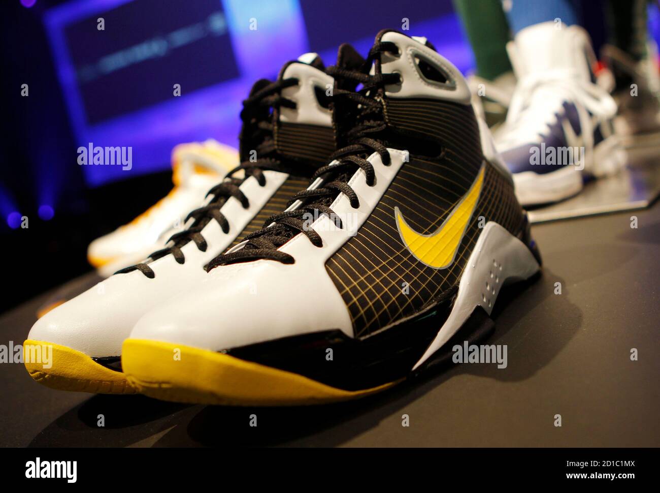 The Nike Hyperdunk 2010 basketball shoe is seen on display at the Nike  Investor meeting event in New York, May 5, 2010. REUTERS/Mike Segar (UNITED  STATES - Tags: BUSINESS SPORT Stock Photo - Alamy