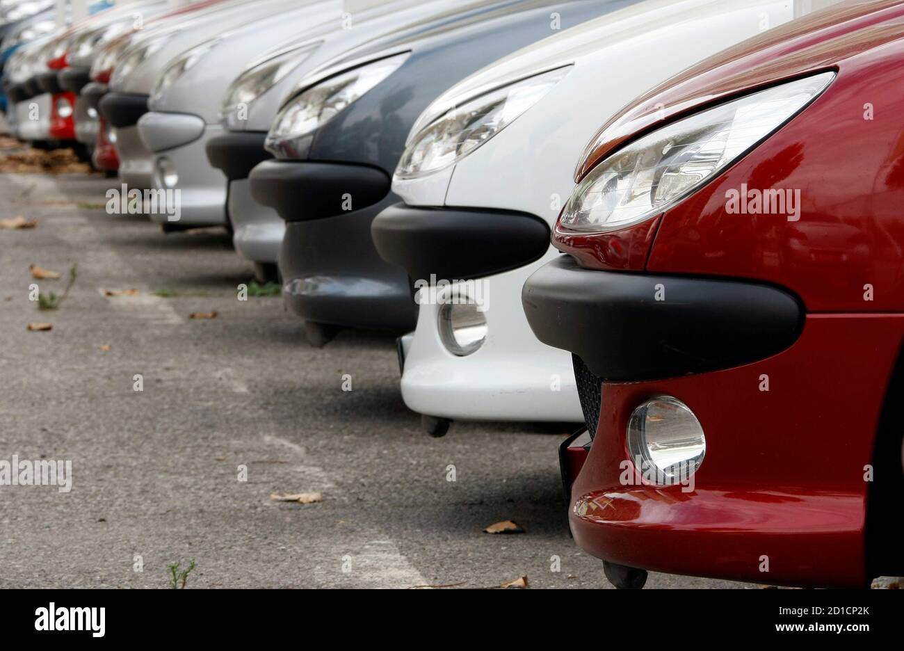 Automobiles Peugeot High Resolution Stock Photography And Images Alamy
