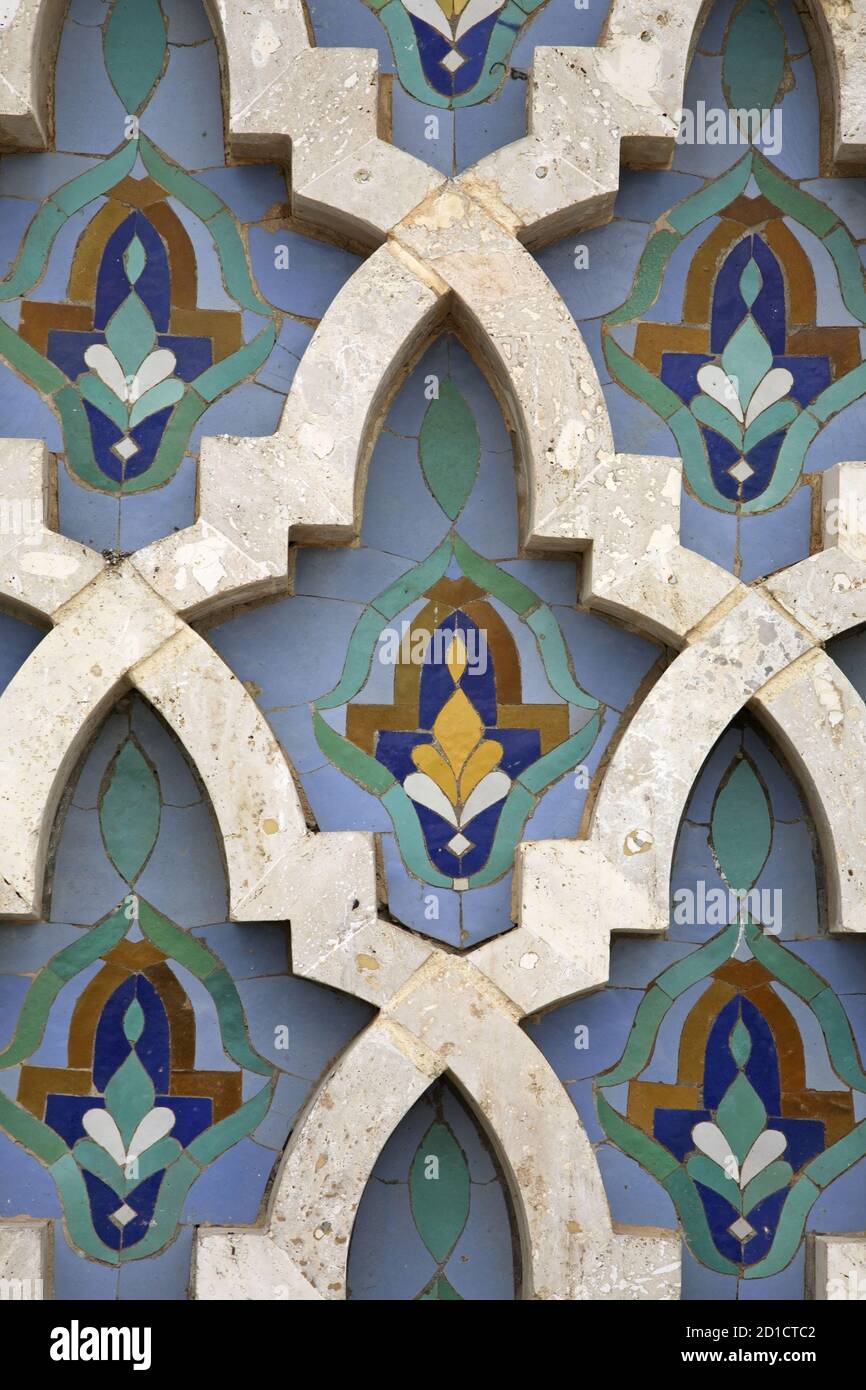 hassan-ii-mosque-in-casablanca-morocco-stock-photo-alamy