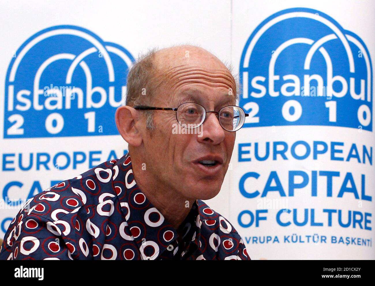 Australian pianist David Helfgott attends a news conference in Istanbul  April 5, 2010. Helfgott will stage two sold-out shows in Istanbul. The  performances are being organized with contributions from the Culture and