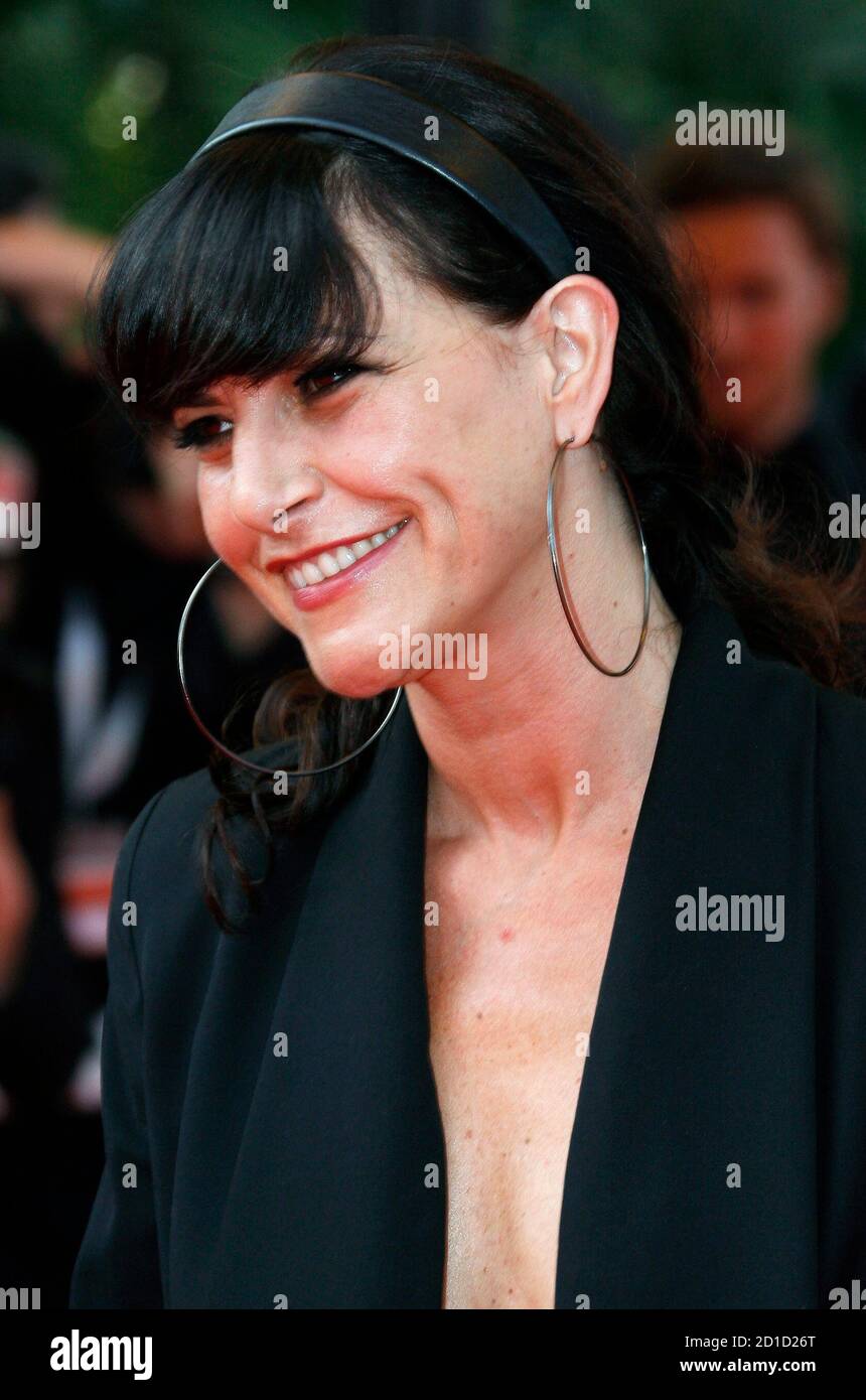 Lio singer hi-res stock photography and images - Alamy