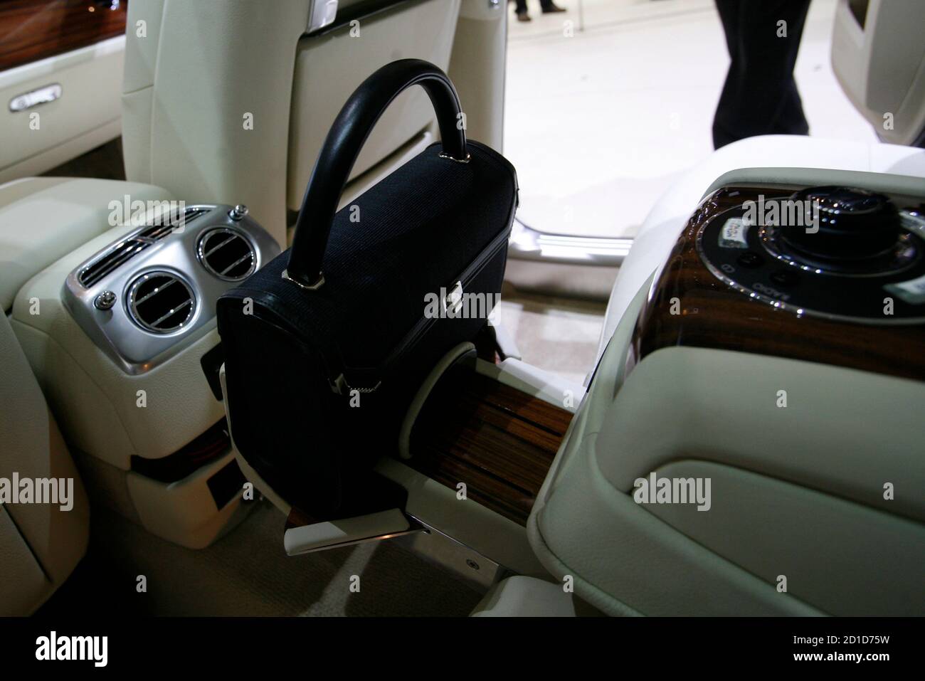 Page 2 - Rolls Geneva Royce Switzerland High Resolution Stock Photography  and Images - Alamy