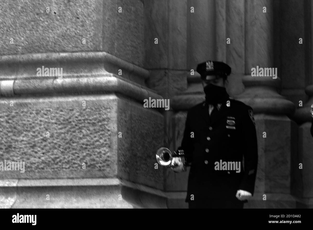 New York, NY, USA. 5th Oct, 2020. Atmosphere as New York Police Chaplains read the names of 46 members of the NYPD who have died due to COVID-19 related illnesses at a ceremony in St. Patrick's Cathedral on October 5, 2020 in New York City. Credit: Mpi43/Media Punch/Alamy Live News Stock Photo