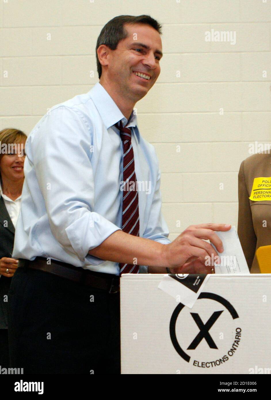 Cast ballot ontario hires stock photography and images Alamy