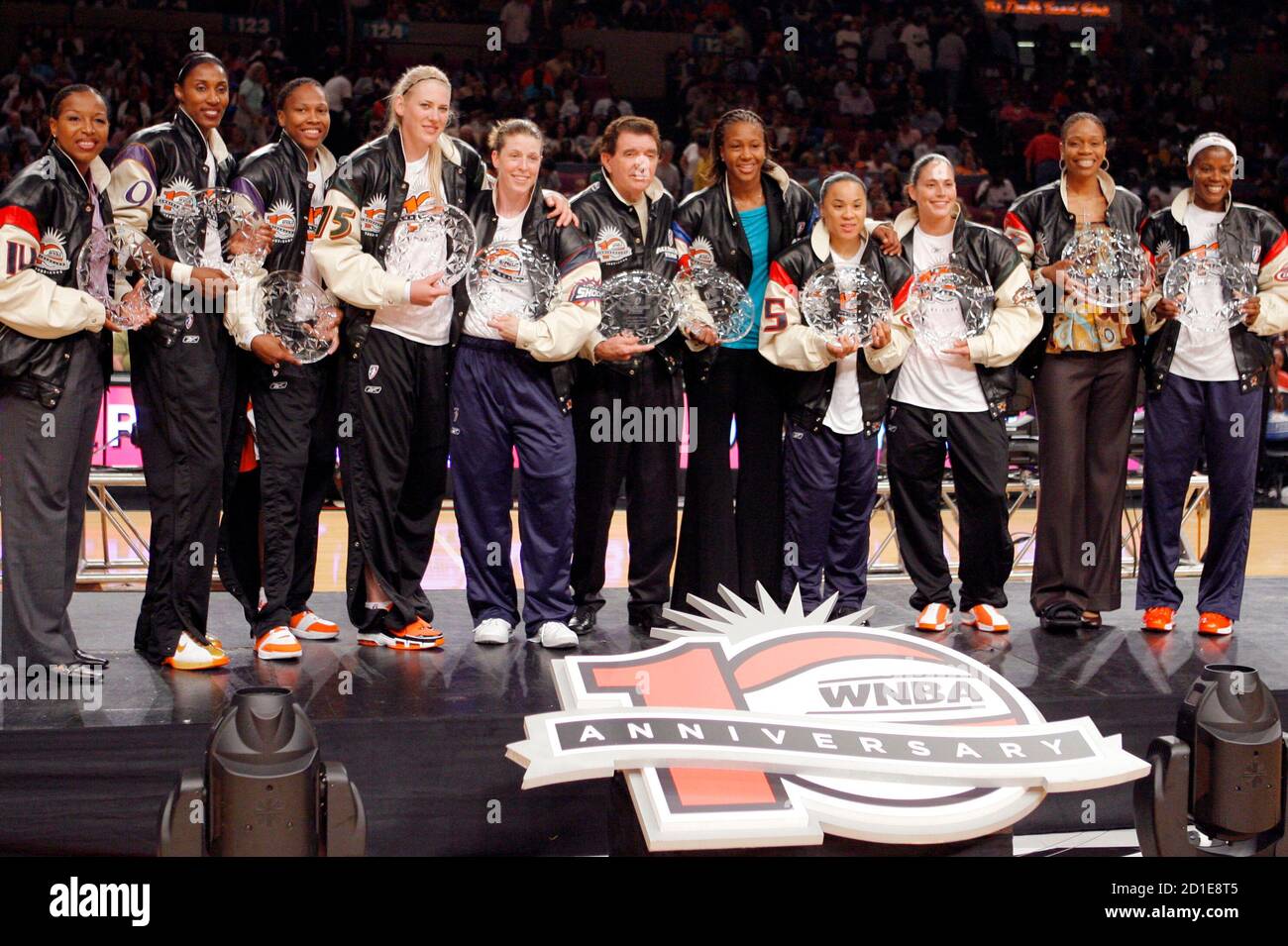The Wnba All Decade Team Poses At Center Court During Half Time Of The Wnba All Star Game In New York S Madison Square Garden July 12 06 The Women S Professional Basketball League Celebrated Its Tenth