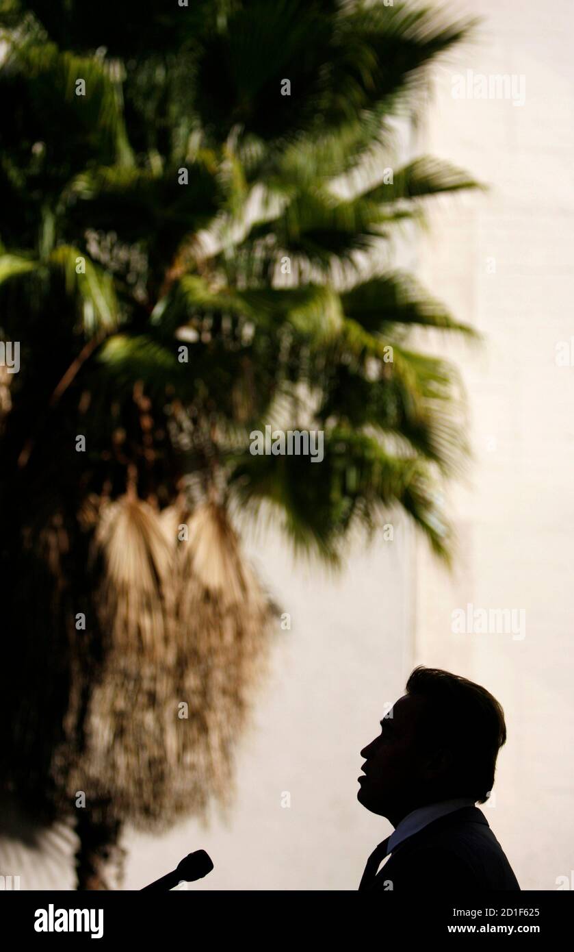 California Governor Arnold Schwarzenegger Speaks About The Financial Burden The Uninsured Place Upon Consumers With Insurance Outside California Hospital Medical Center In Los Angeles December 18 2006 Reuters Lucy Nicholson United States Stock