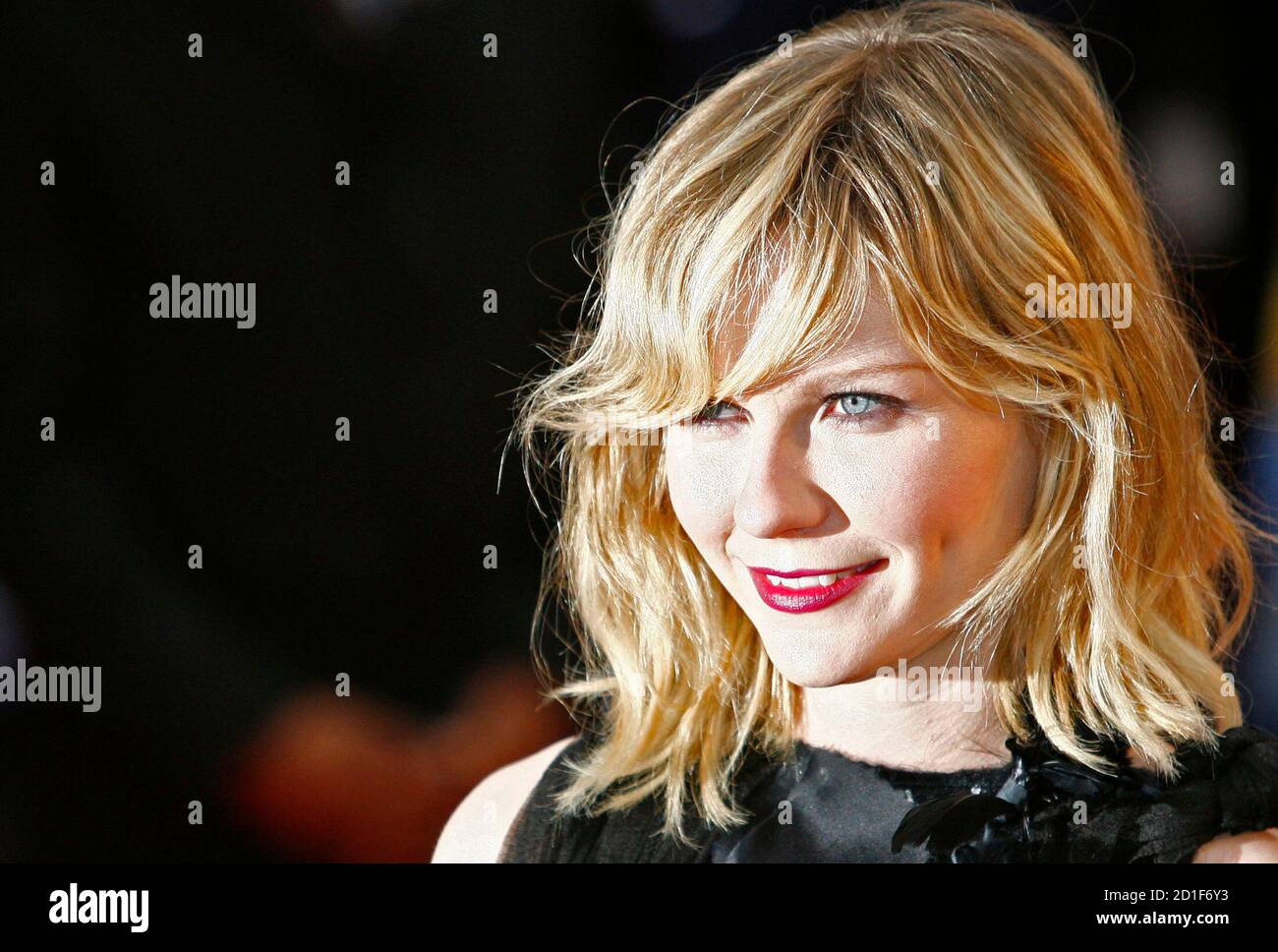 Kirsten dunst spider man 3 hi-res stock photography and images - Alamy