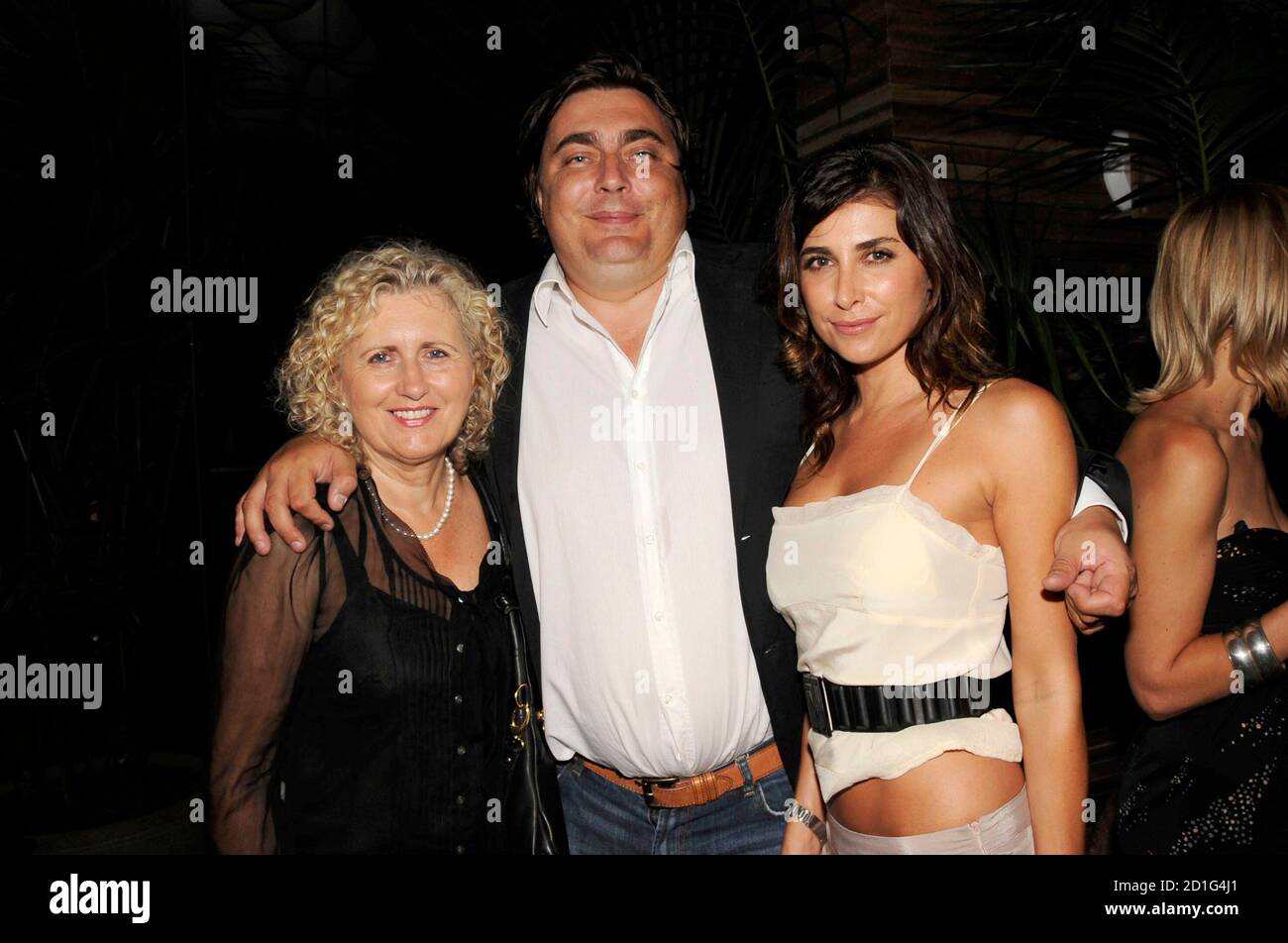 jodhi meares swimwear