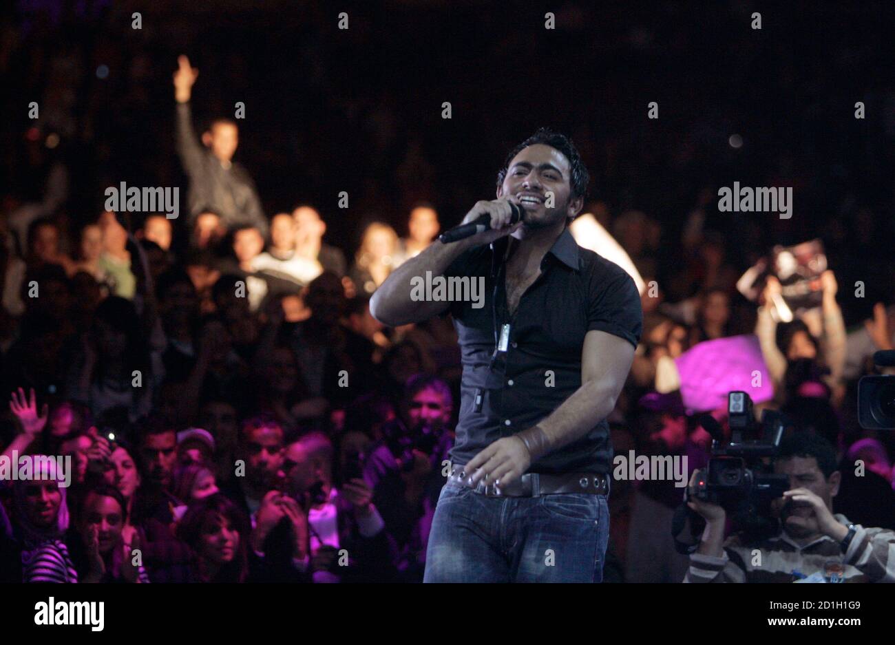Egyptian singer hi-res stock photography and images - Alamy