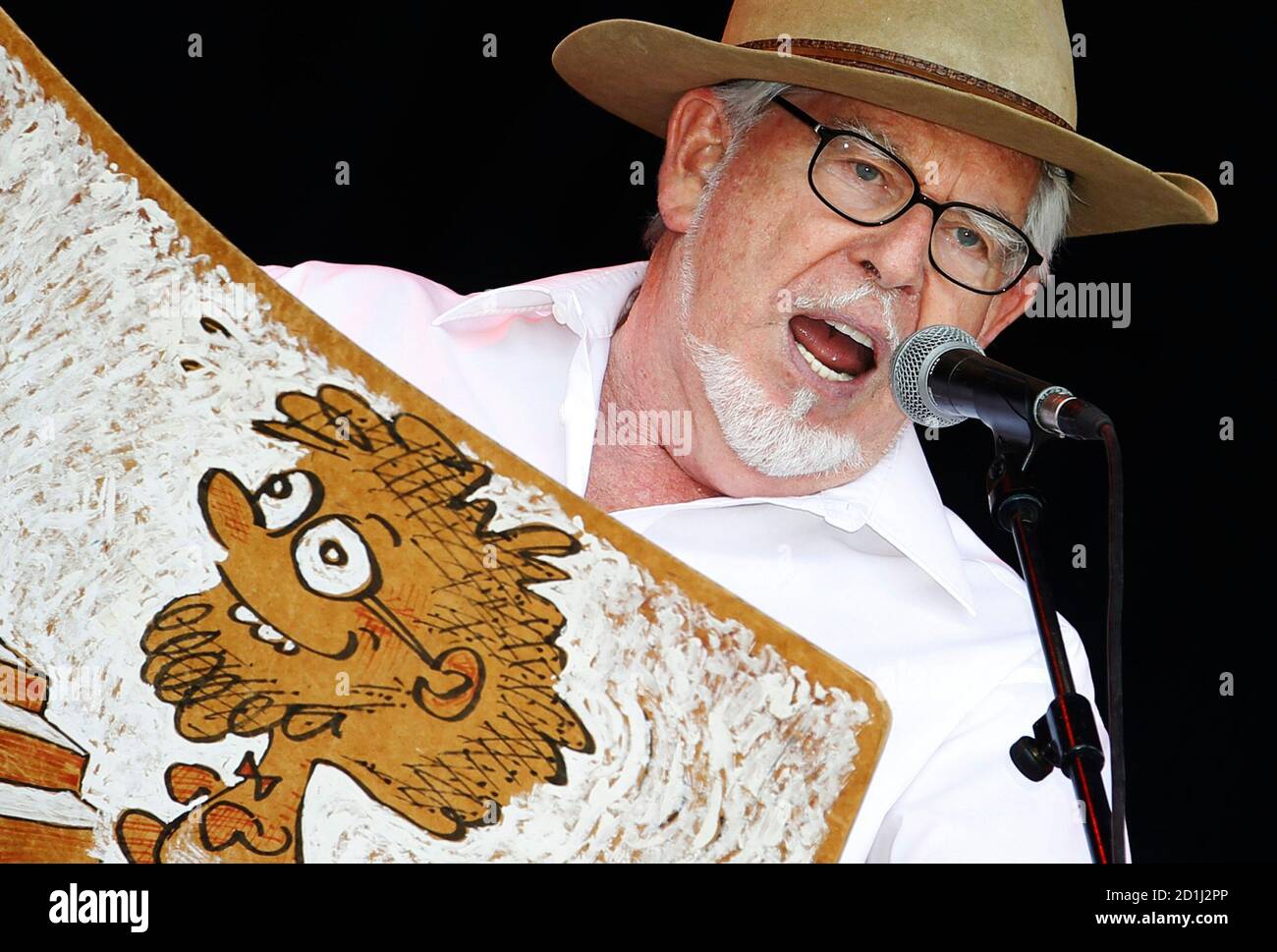 Rolf harris at glastonbury hi-res stock photography and images - Alamy