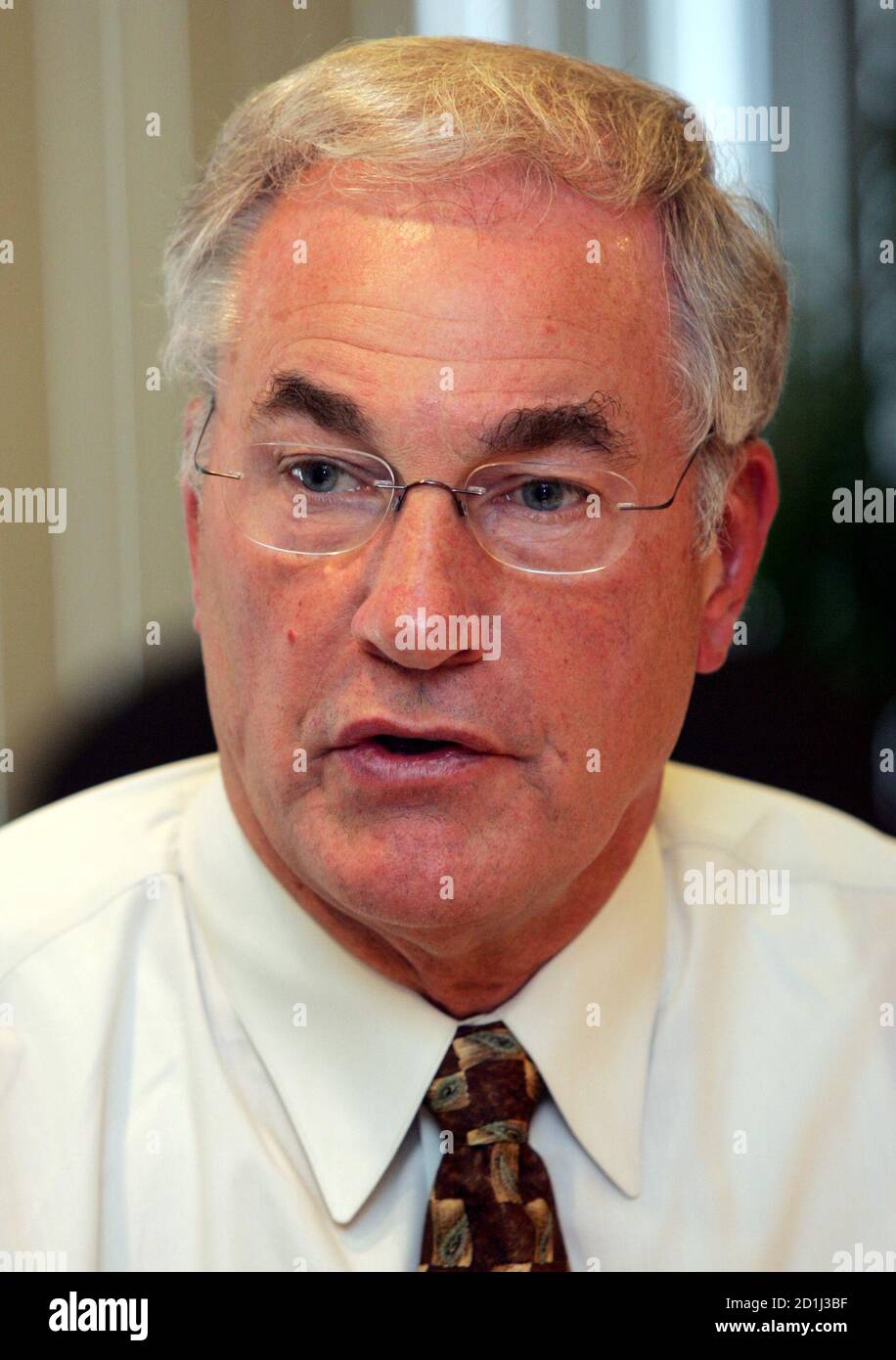 American axle manufacturing chairman ceo hires stock photography and images Alamy