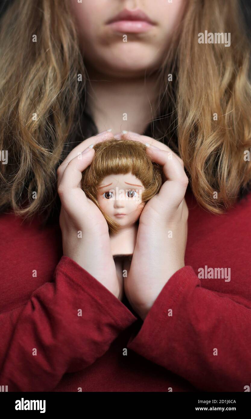 36+ Sad Love Boy Doll Pic Background