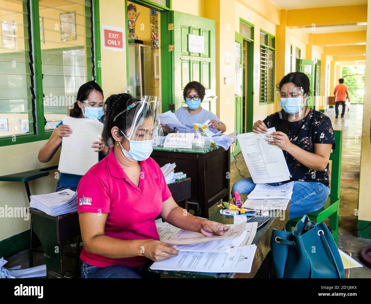 Talon 5, Las Pinas City, Philippines, 10/05/2020 Group of Teachers