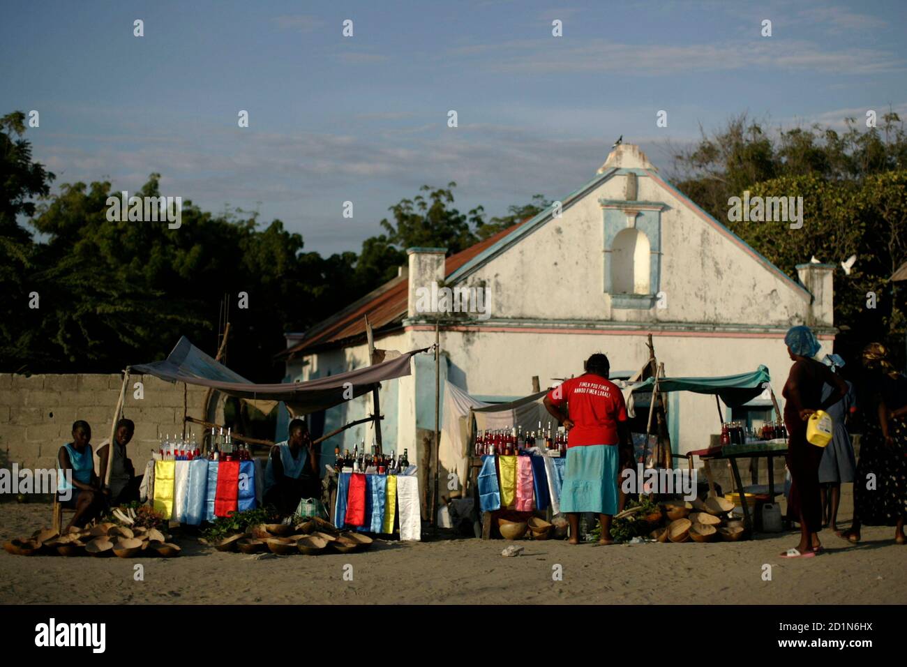 Voodoo haiti items hires stock photography and images Alamy