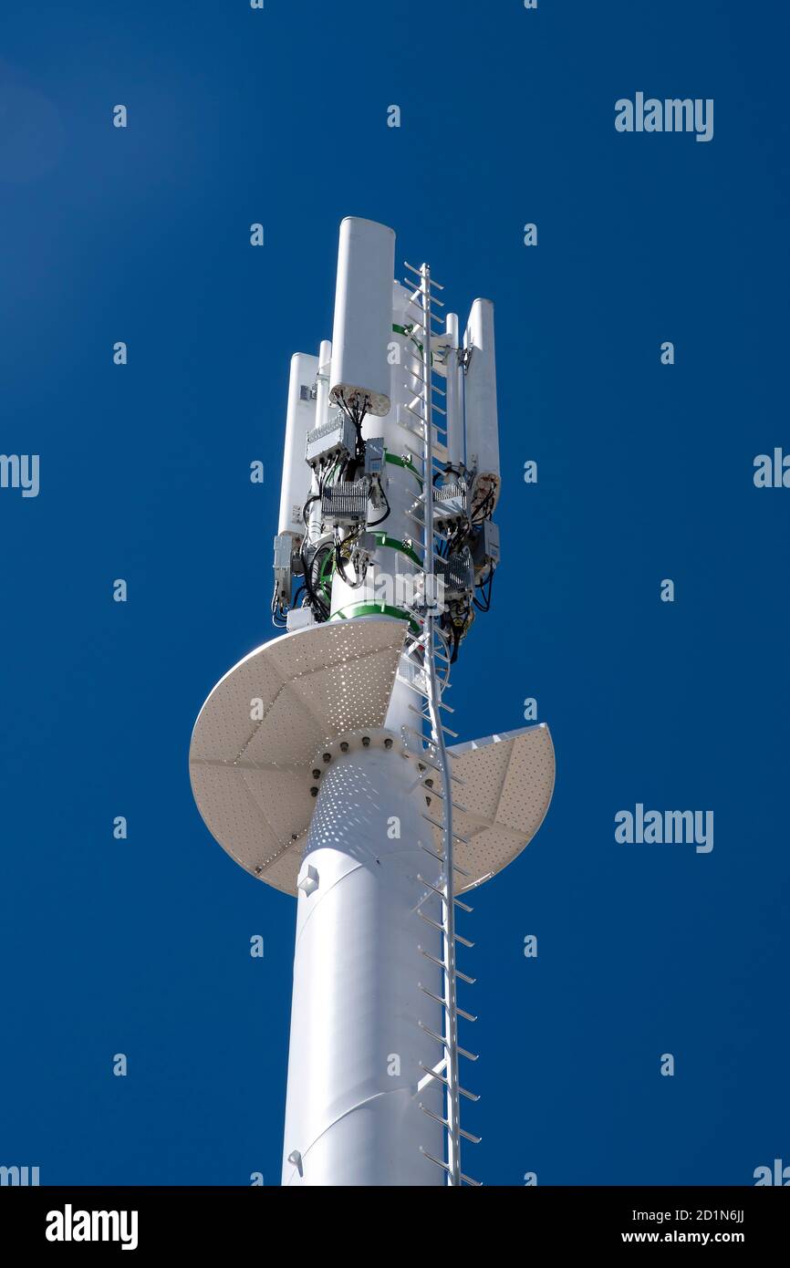 Telephony relay antenna on a mountain peak Stock Photo Alamy